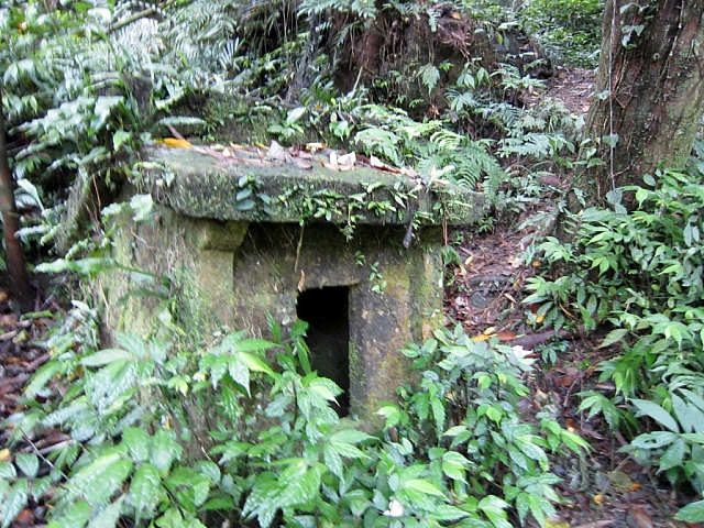 蛇子形古道土地公廟