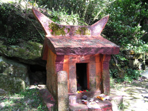 暖東峽谷福德宮