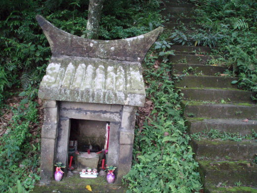 八寮古道福德祠1