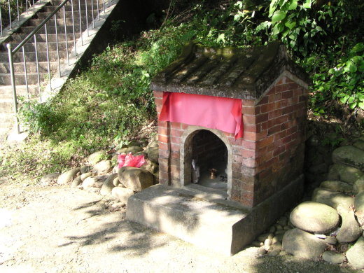 龍潭清水坑古道福德祠1