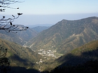 寒冬中的尖石後山