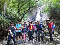 20292580_2012018385700272_141459287408484877_n